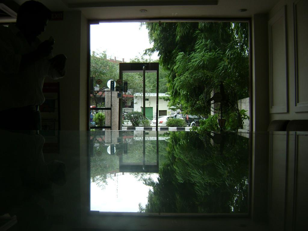 The Royal Residency Hotel Új-Delhi Kültér fotó